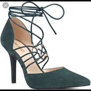 Nine West Green Suede Pumps